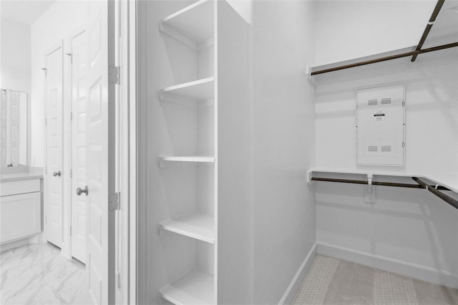 Spacious, unfurnished interior of a new home in Audubon Park 70', Magnolia (Image 17).