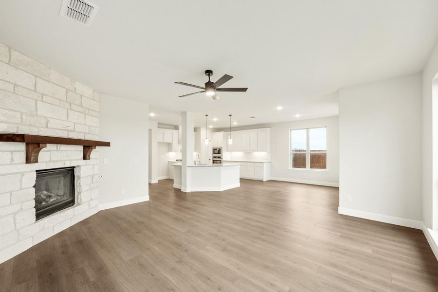 2304 Saint Andrews Way 2304 Saint Andrews Way