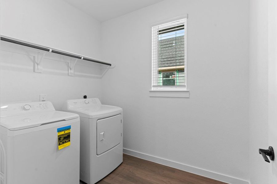 Furnished interior view inside a new home in Alexander, Pearland (Image 9). Furnished interior view inside a new home in Alexander, Pearland (Image 9).