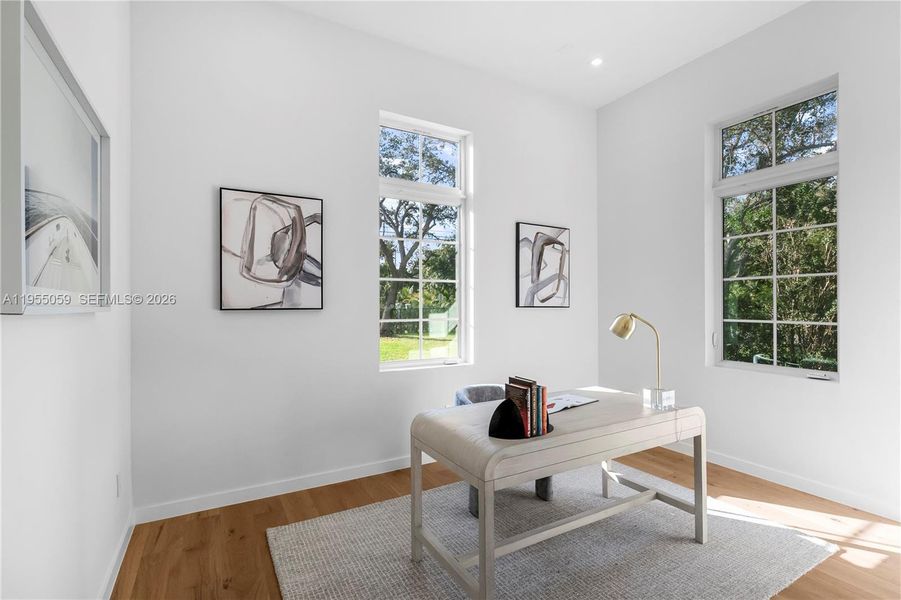 Furnished interior view inside a new home in , Miami (Image 37).