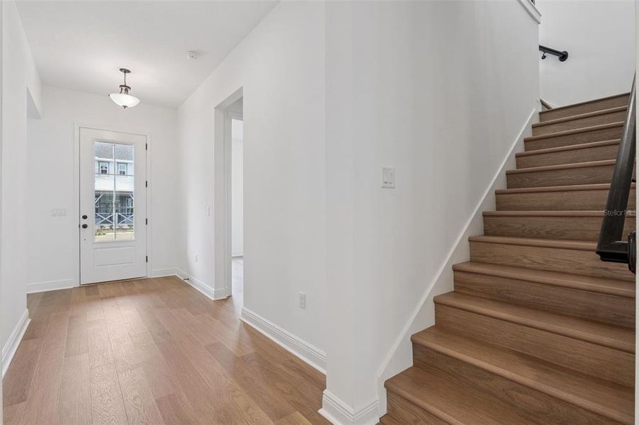 Spacious, unfurnished interior of a new home in Laureate Park (Craft Homes), Orlando (Image 33).