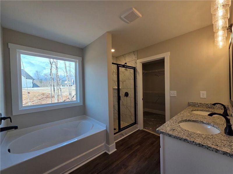 Furnished interior view inside a new home in Benson Estates, Dallas (Image 6).