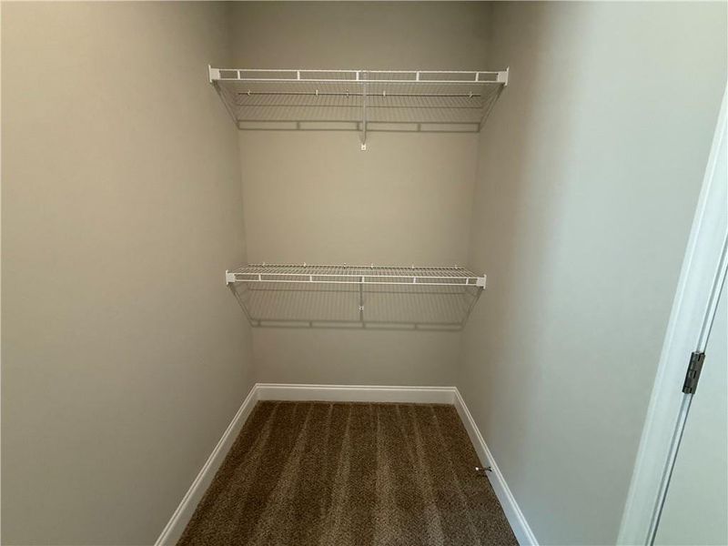 Spacious, unfurnished interior of a new home in , Hoschton (Image 27).