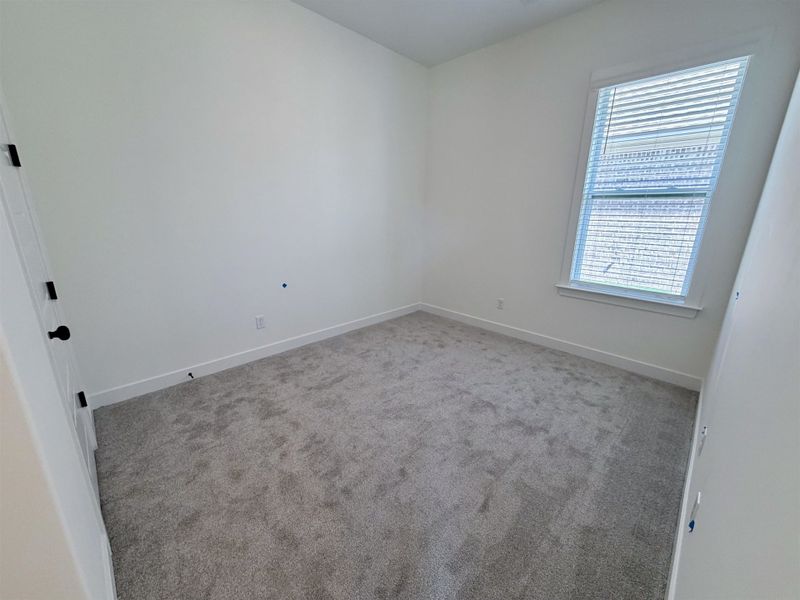 Spacious, unfurnished interior of a new home in Lockwood, Collierville (Image 15).