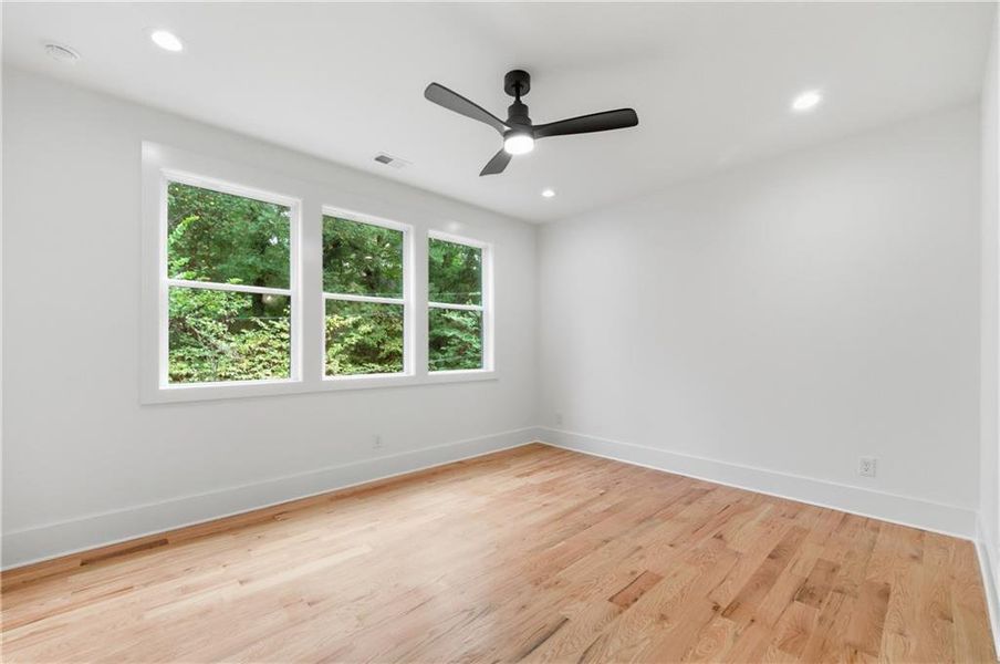 Spacious, unfurnished interior of a new home in , Atlanta (Image 23). Spacious, unfurnished interior of a new home in , Atlanta (Image 23).
