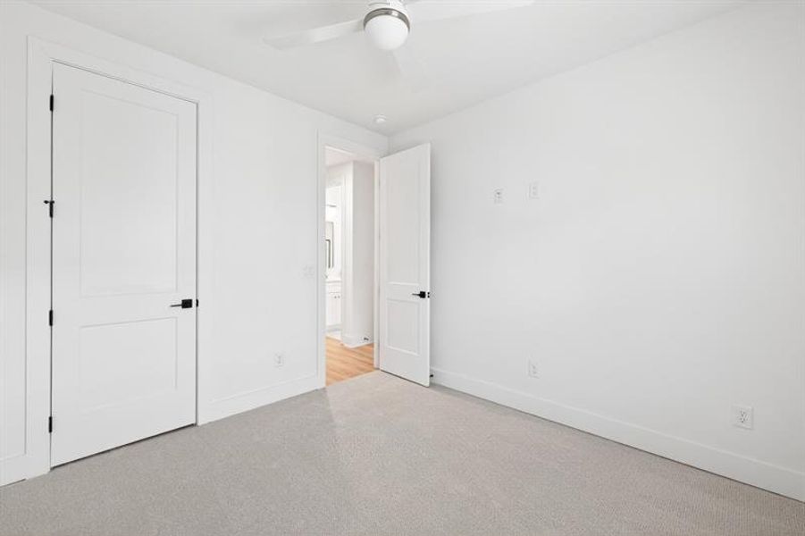 Spacious, unfurnished interior of a new home in Skyview On Broad, Sugar Hill (Image 39).