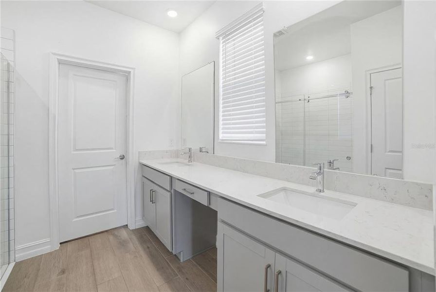 Furnished interior view inside a new home in Stonegate Preserve, Palmetto (Image 7).