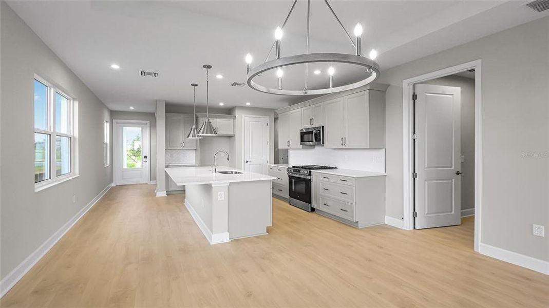 Furnished interior view inside a new home in Cresswind at Lake Harris, Tavares (Image 6). Furnished interior view inside a new home in Cresswind at Lake Harris, Tavares (Image 6).