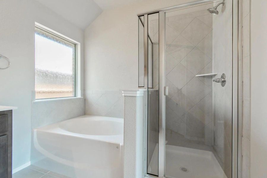 Bathroom 2 | Concept 1638 at Chisholm Hills in Cleburne, TX by Landsea Homes