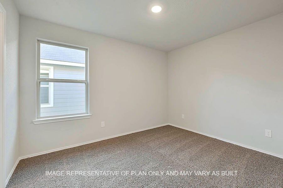 Spacious, unfurnished interior of a new home in Knox Landing, Bryan (Image 10).