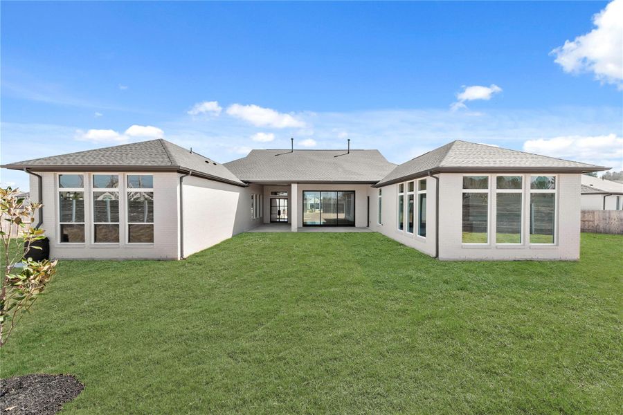 Grass is digitally enhanced.