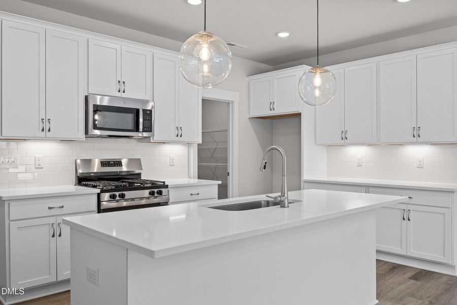 Kitchen - Classic Button Down