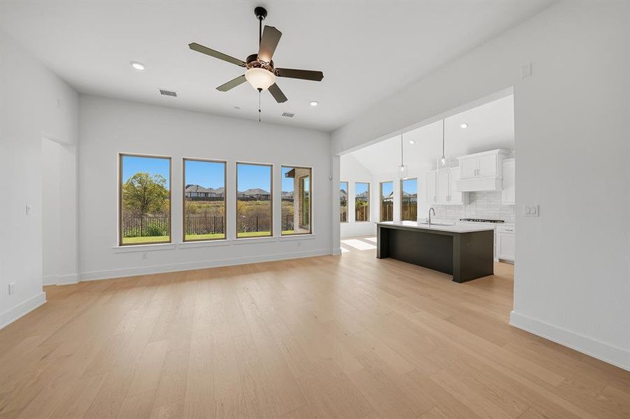 Spacious, unfurnished interior of a new home in Devonshire, Forney (Image 32). Spacious, unfurnished interior of a new home in Devonshire, Forney (Image 32).