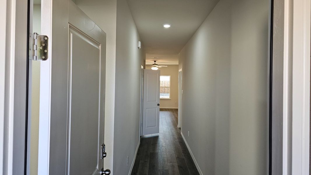 Spacious, unfurnished interior of a new home in Waverly Estates, Josephine (Image 6). Spacious, unfurnished interior of a new home in Waverly Estates, Josephine (Image 6).