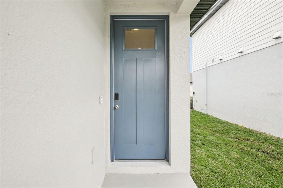 Exterior details and patio area of a home in Two Rivers - Premier Series, Zephyrhills (Image 3). Exterior details and patio area of a home in Two Rivers - Premier Series, Zephyrhills (Image 3).