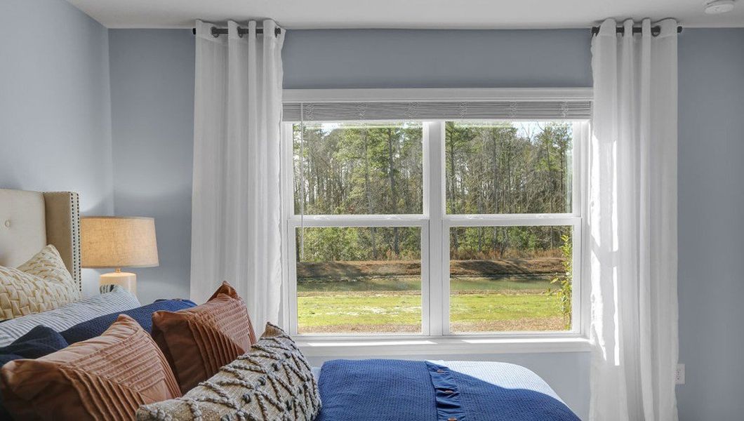 Representative furnished interior of a home built from the Macon by D.R. Horton in Holly Oaks, Statesboro (Image 22).