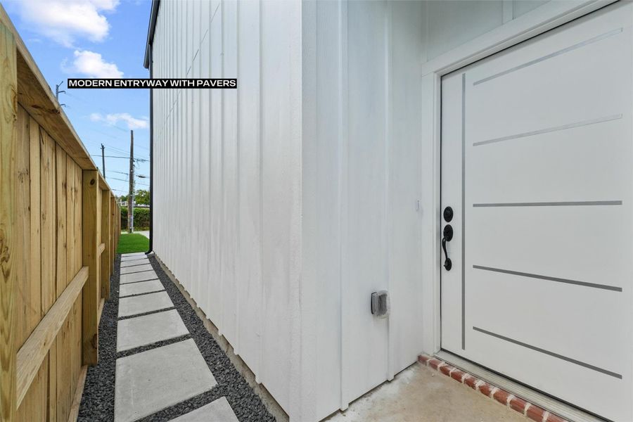 Exterior details and patio area of a home in , Houston (Image 18).