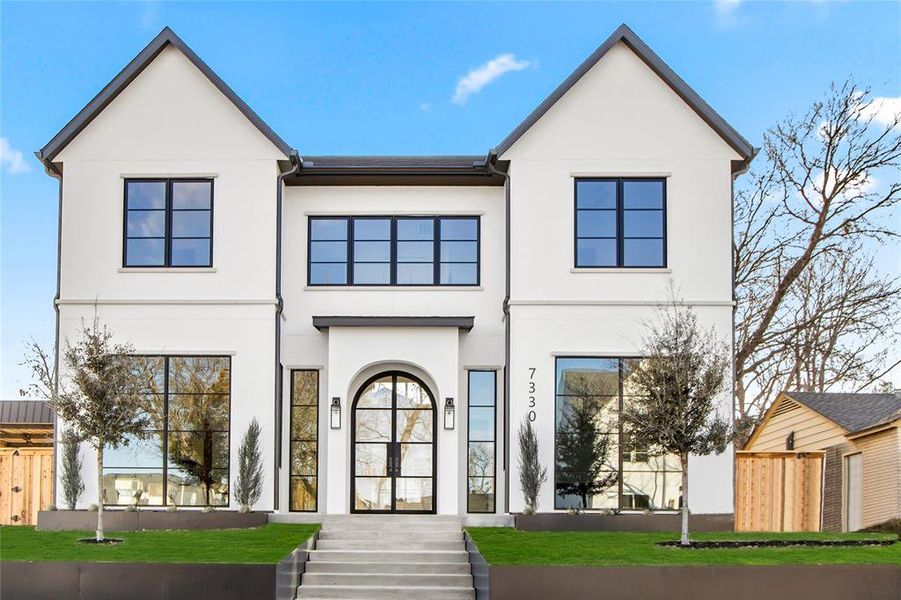 Front exterior of a new home in , Dallas, TX, highlighting curb appeal (Image 1). Front exterior of a new home in , Dallas, TX, highlighting curb appeal (Image 1).