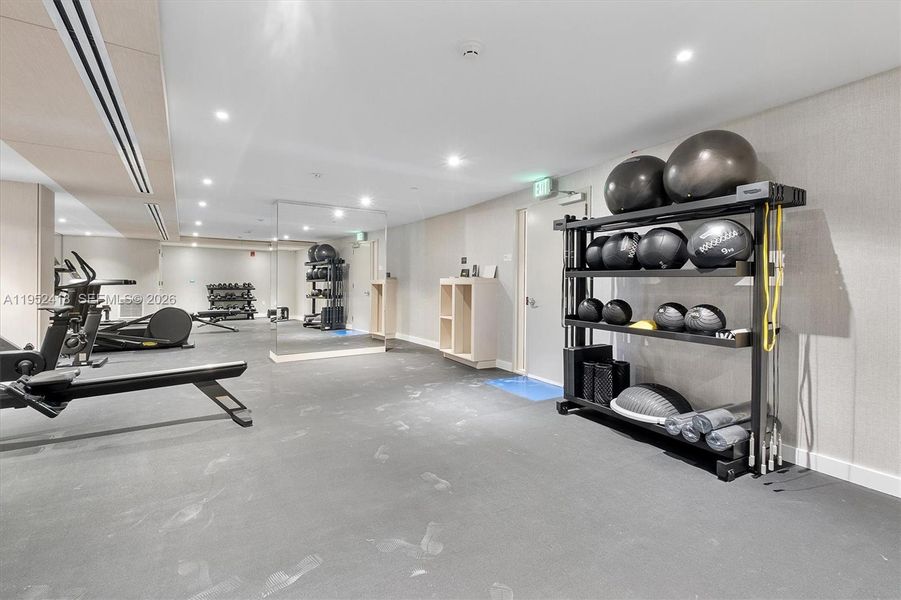 Furnished interior view inside a new home in , Bay Harbor Islands (Image 46).