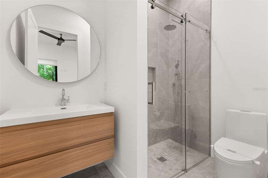 Furnished interior view inside a new home in , Windermere (Image 42).