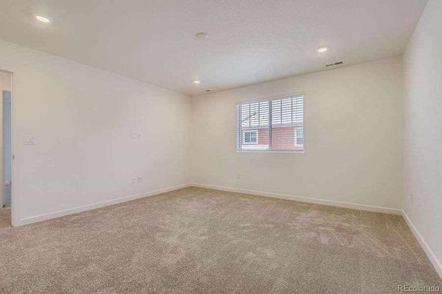 Spacious, unfurnished interior of a new home in , Thornton (Image 12).