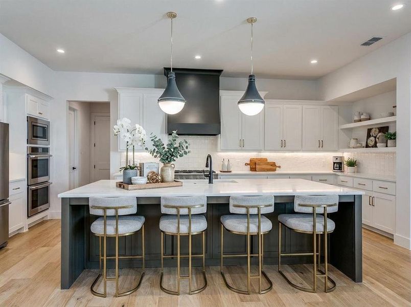 Virtual Staged Kitchen Island Virtual Staged Kitchen Island