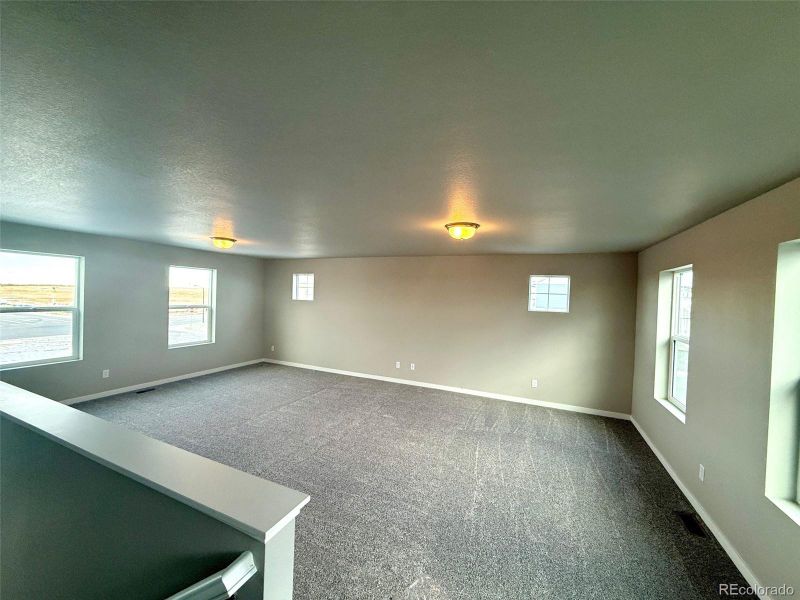 Spacious, unfurnished interior of a new home in , Watkins (Image 16).