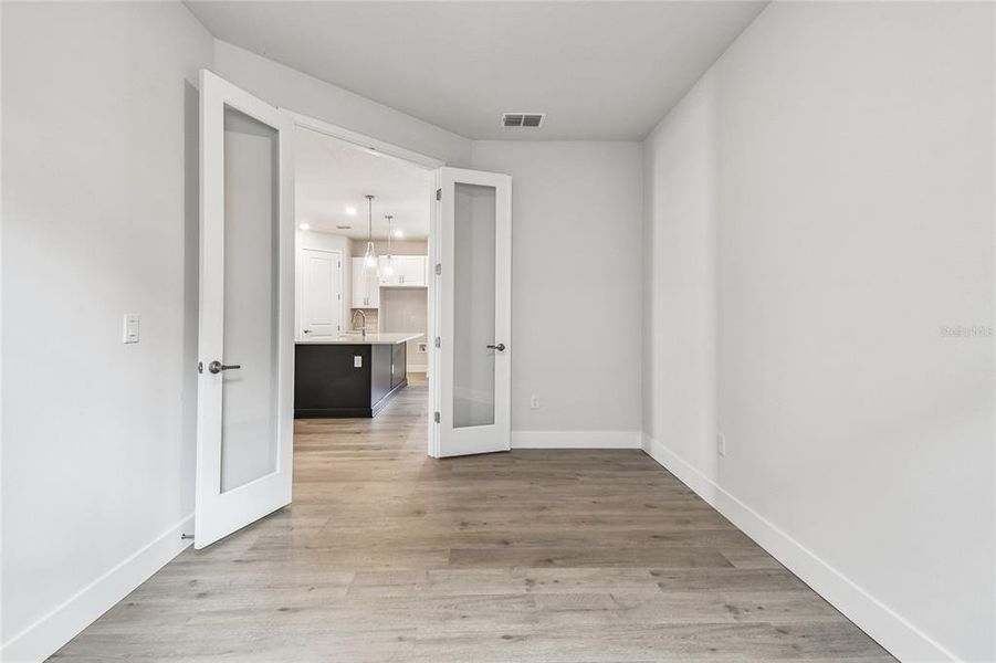 Spacious, unfurnished interior of a new home in North River Ranch – Garden Series, Parrish (Image 22).