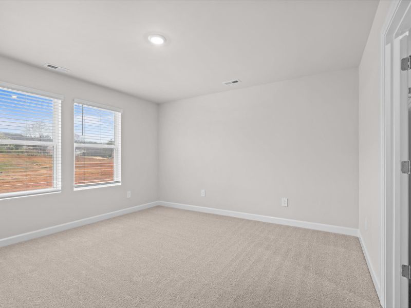 Spacious, unfurnished interior of a new home in Crossing at Abner Creek Townes, Greer (Image 13).
