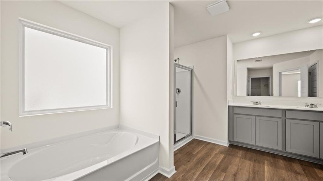 Furnished interior view inside a new home in Inverness at Sugarloaf, Lawrenceville (Image 7).