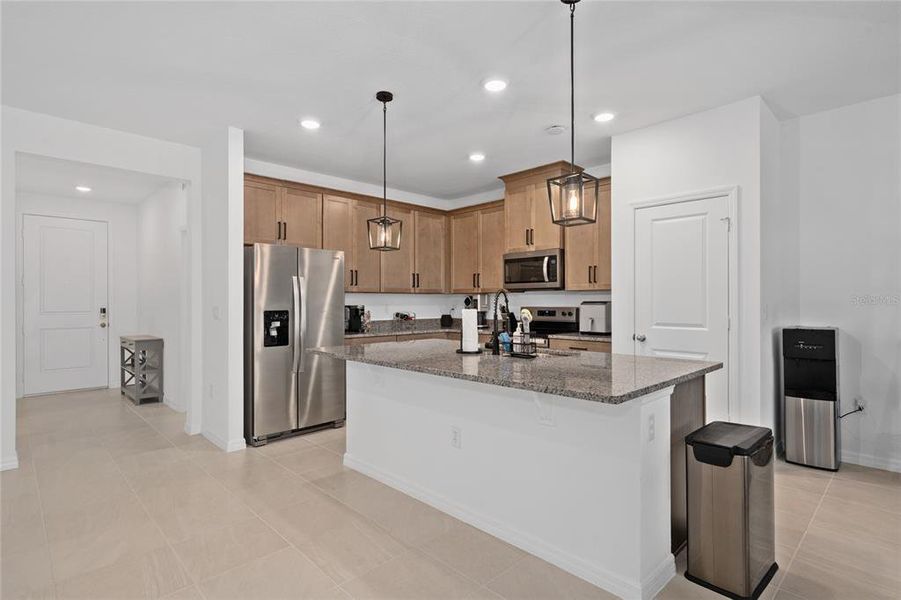Furnished interior view inside a new home in Aulin Square, Oviedo (Image 7).