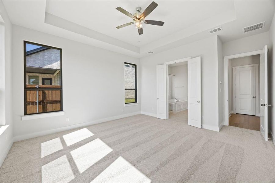 Spacious, unfurnished interior of a new home in Chatham Reserve, Providence Village (Image 19).