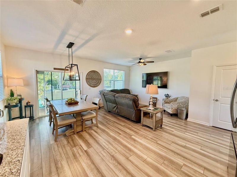 Furnished interior view inside a new home in , Gibsonton (Image 4).