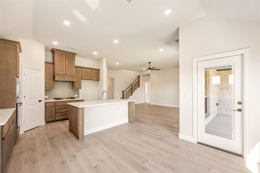 Furnished interior view inside a new home in Sunset Ridge, Alvarado (Image 6). Furnished interior view inside a new home in Sunset Ridge, Alvarado (Image 6).