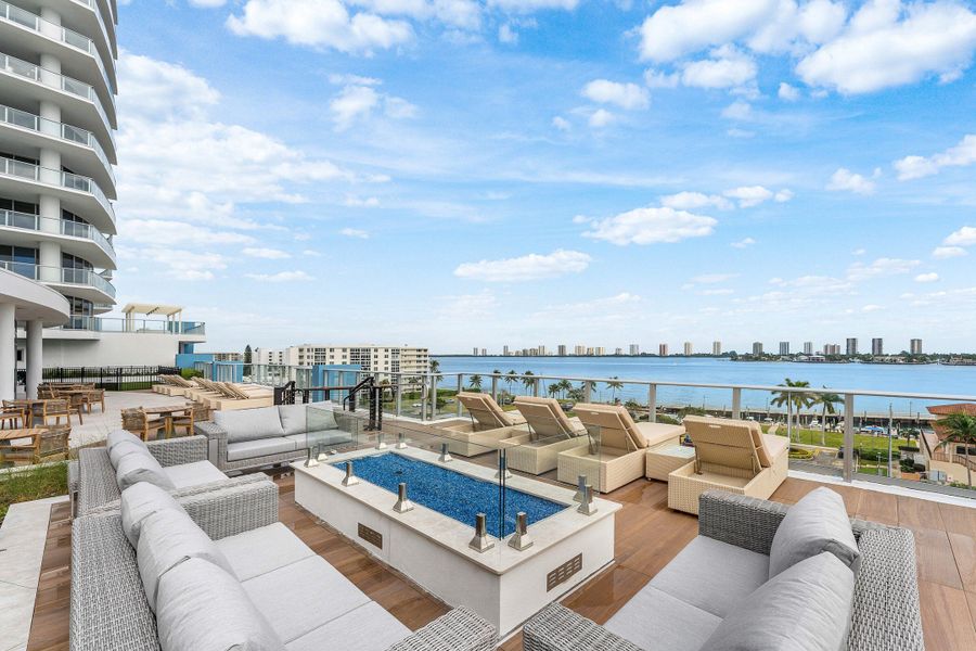 056-220LakeShoreDrive-1613-LakePark-FL-3