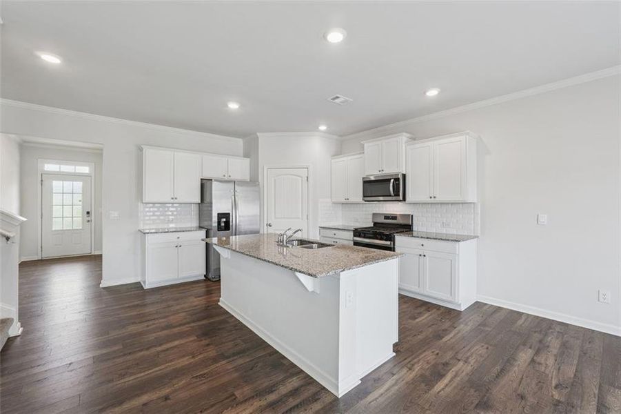 Furnished interior view inside a new home in , Dallas (Image 12).