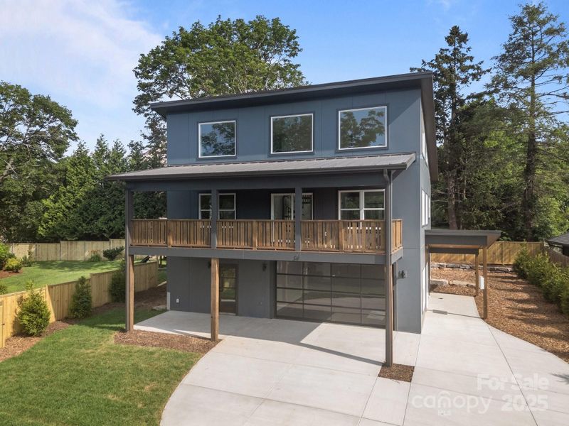 Welcome to 34 Woodrow Ave.