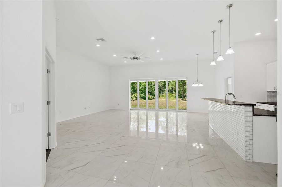 Spacious, unfurnished interior of a new home in , Pierson (Image 16).