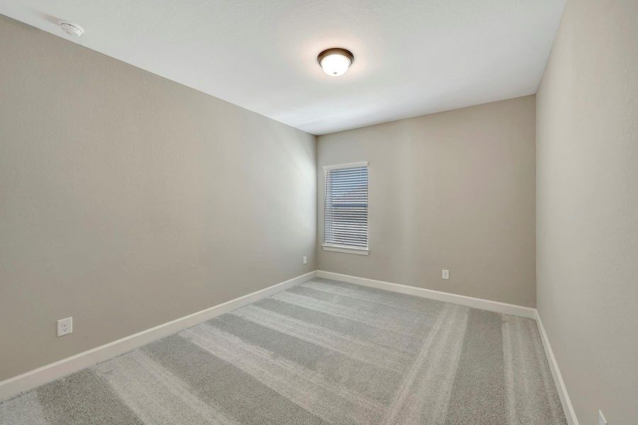 Spacious, unfurnished interior of a new home in Riceland - Summit Collection, Mont Belvieu (Image 20).