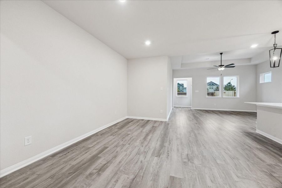 Spacious, unfurnished interior of a new home in Elyson, Katy (Image 20).