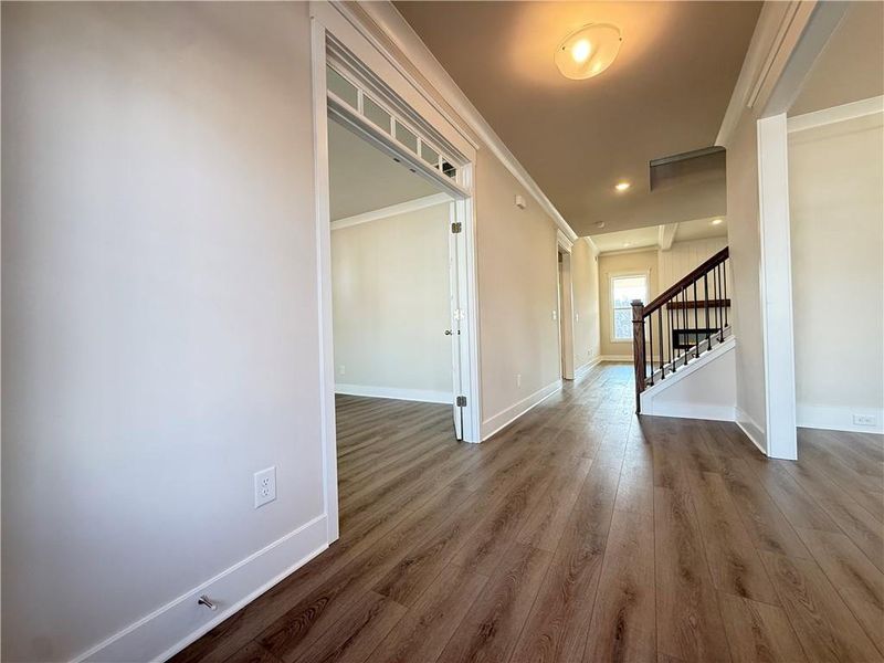 Spacious, unfurnished interior of a new home in Ponderosa Farms Manor, Gainesville (Image 41).