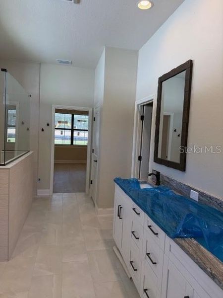 Image 22 of a home in .