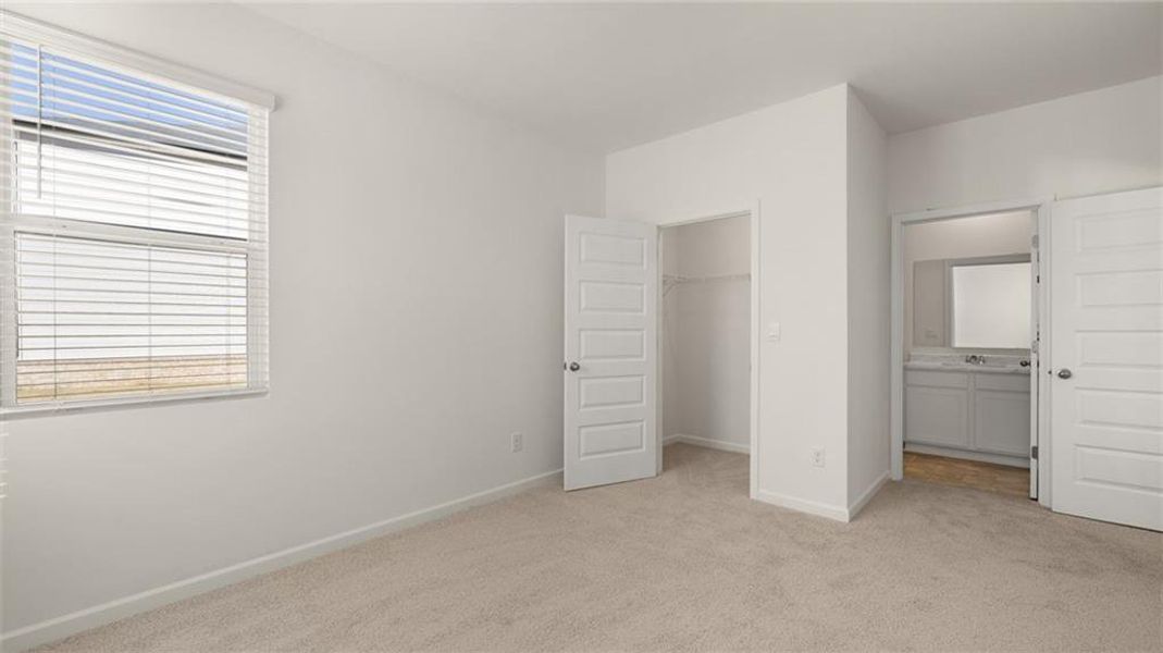 Spacious, unfurnished interior of a new home in Bridle Creek, Locust Grove (Image 16). Spacious, unfurnished interior of a new home in Bridle Creek, Locust Grove (Image 16).