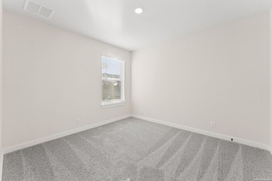 Spacious, unfurnished interior of a new home in Mayfair - Select Garden Series, New Braunfels (Image 11).