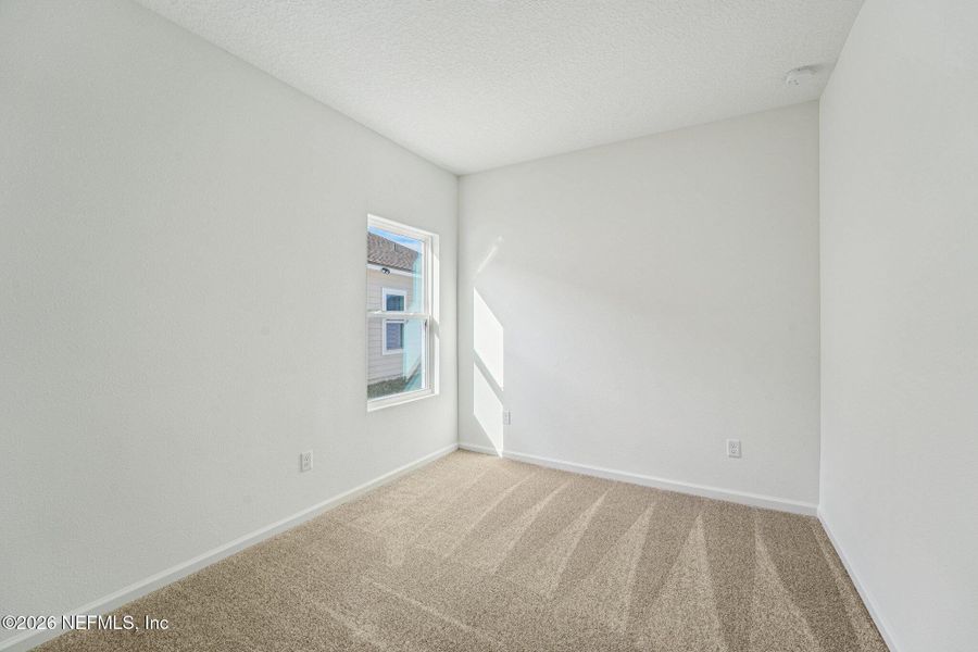 Spacious, unfurnished interior of a new home in Panther Creek, Jacksonville (Image 11).