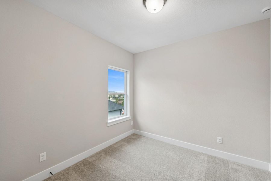 Spacious, unfurnished interior of a new home in , Katy (Image 21).