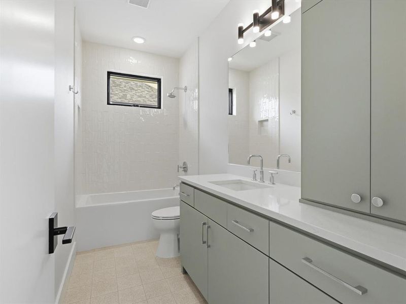 Furnished interior view inside a new home in , Fort Worth (Image 13).