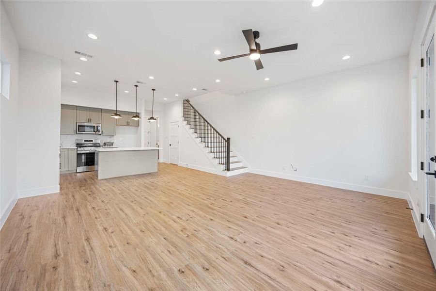 Image 22 of a home in .