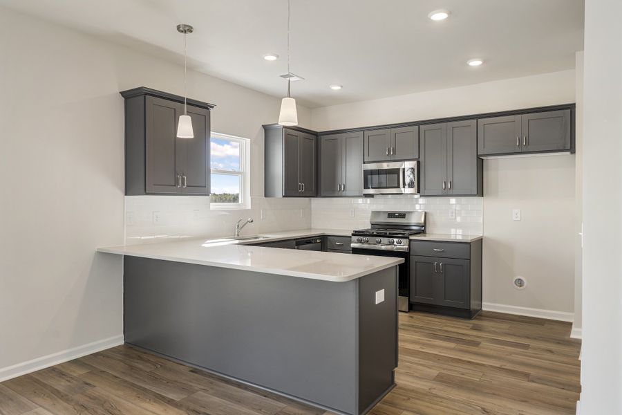 Furnished interior view inside a new home in Mayfair Village, Spartanburg (Image 8).