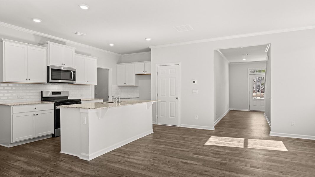 Representative furnished interior of a home built from the Robie by D.R. Horton in Rolling Meadows, Jasper (Image 5).